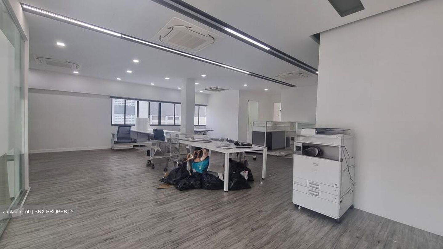 Unipet Building (D13), Office #495926241